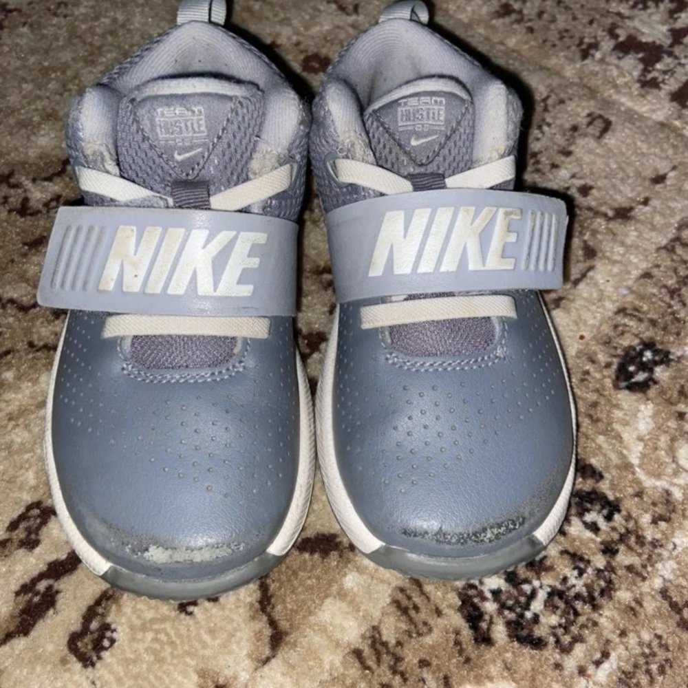 Nike shoes